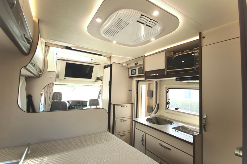 幸運(yùn)四葉草房車,旅行更舒適選擇 幸運(yùn)四葉草房車,旅行更舒適選擇