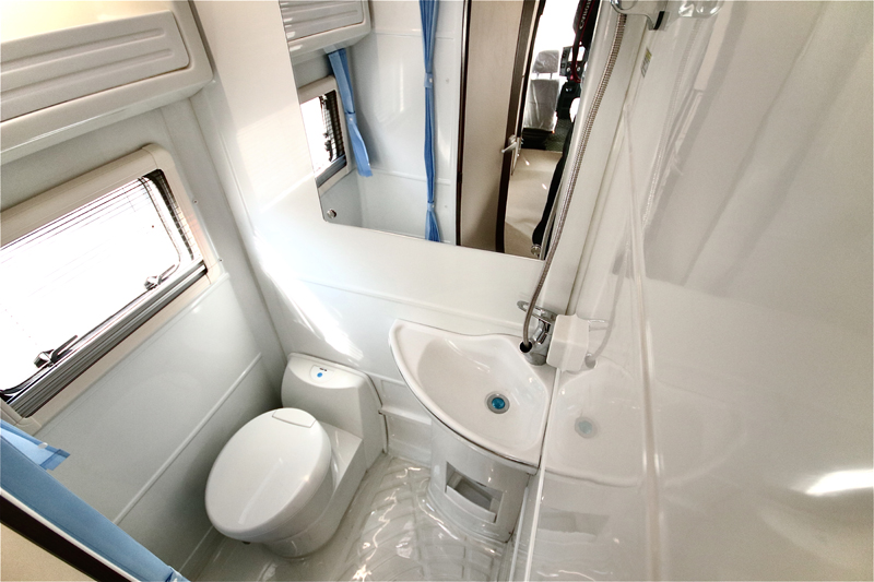 幸運(yùn)四葉草房車,旅行更舒適選擇 幸運(yùn)四葉草房車,旅行更舒適選擇