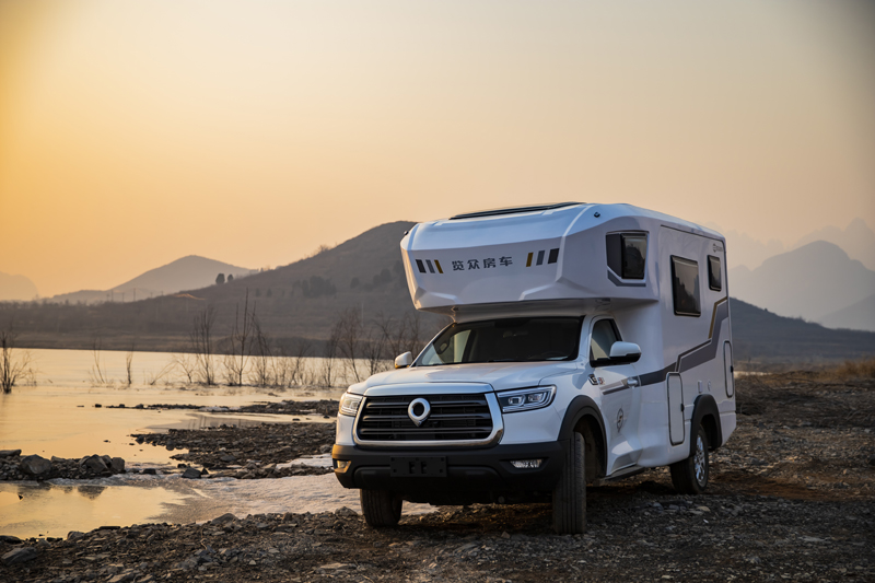 3月，北京房車展，看長城炮房車