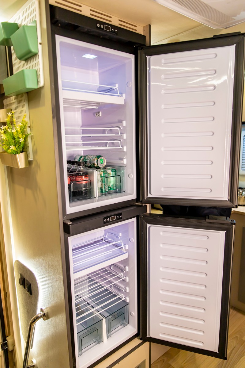 房車旅行,面對(duì)復(fù)雜路況四驅(qū)是必選 房車旅行,面對(duì)復(fù)雜路況四驅(qū)是必選