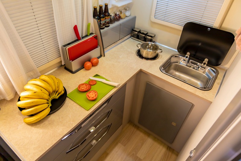 自由炮領銜，引爆成都房車展