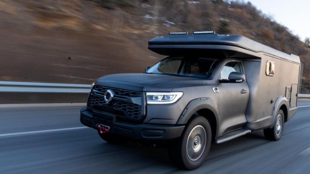 氣場全開!駱駝房車最強全明星陣容,齊了! 氣場全開!駱駝房車最強全明星陣容,齊了!