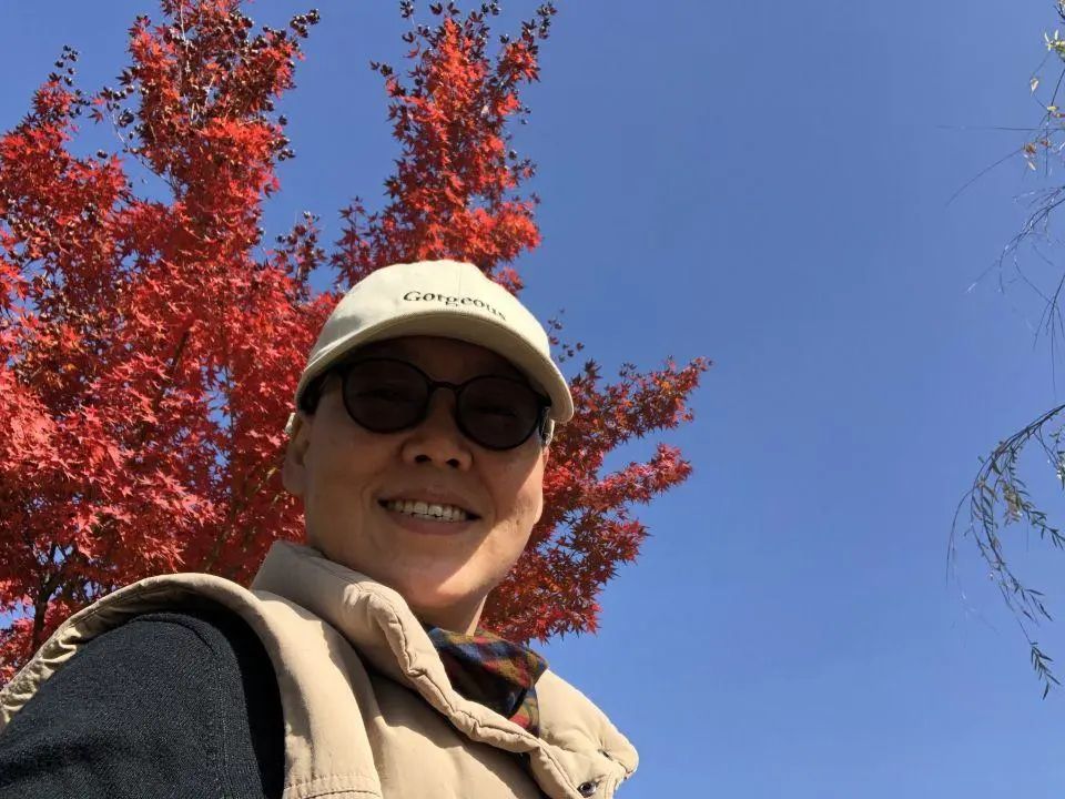 58歲的她,自駕房車旅居,一人兩犬,活成了自己喜歡的樣子 58歲的她,自駕房車旅居,一人兩犬,活成了自己喜歡的樣子