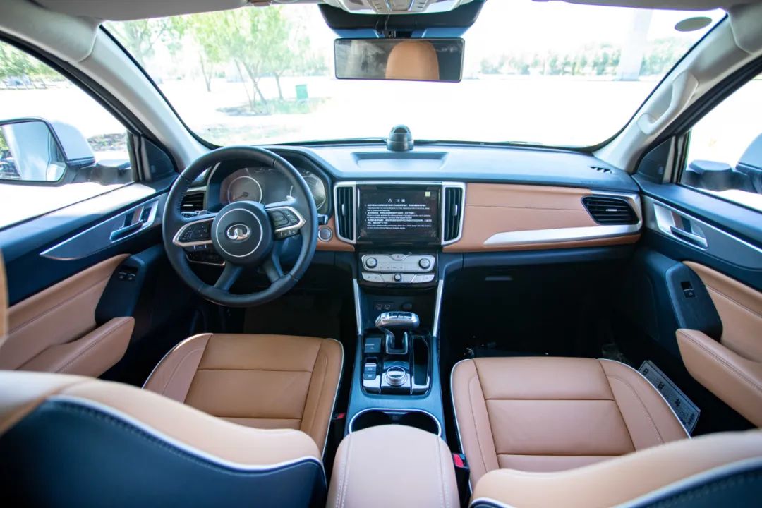 TOD智能四驅 全車越野套件，這是不是你理想的C型越野房車？