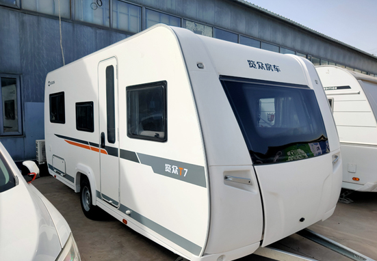 新品上市，這款拖掛房車值得選擇